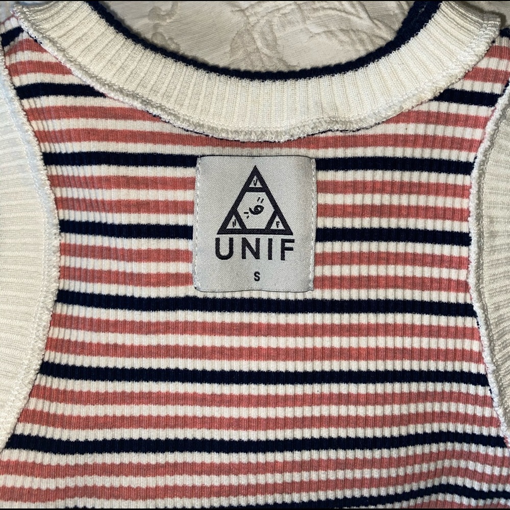 UNIF Crop - Picture 5 of 6